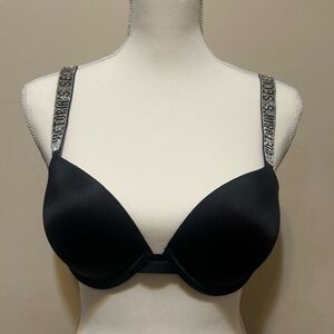 Victoria’s Secret Very Sexy Push Up Bra Size 36C